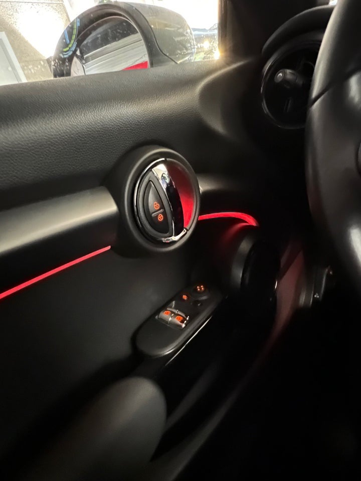 MINI Cooper SE Yours Trim 3d