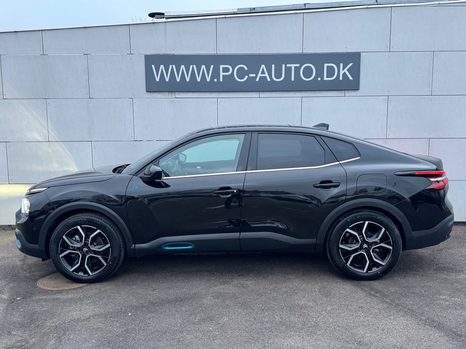 Citroën ë-C4 X 50 Shine 4d