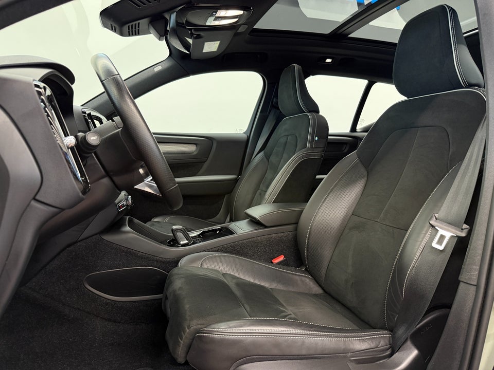 Volvo XC40 P8 ReCharge Twin R-Design 5d