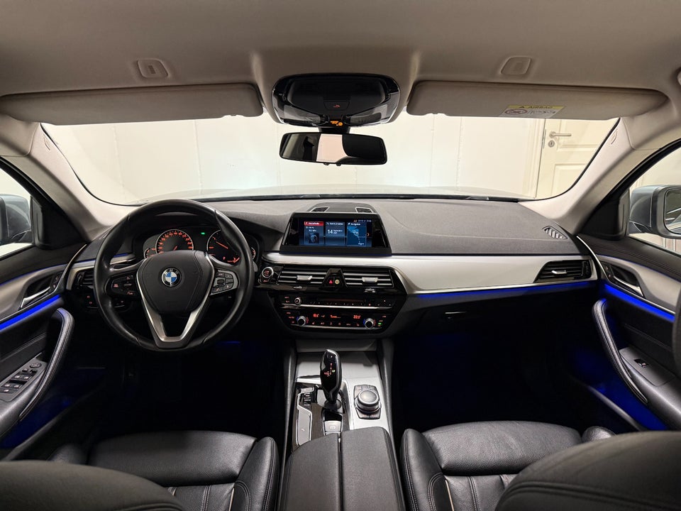 BMW 520d 2,0 Touring Connected aut. 5d