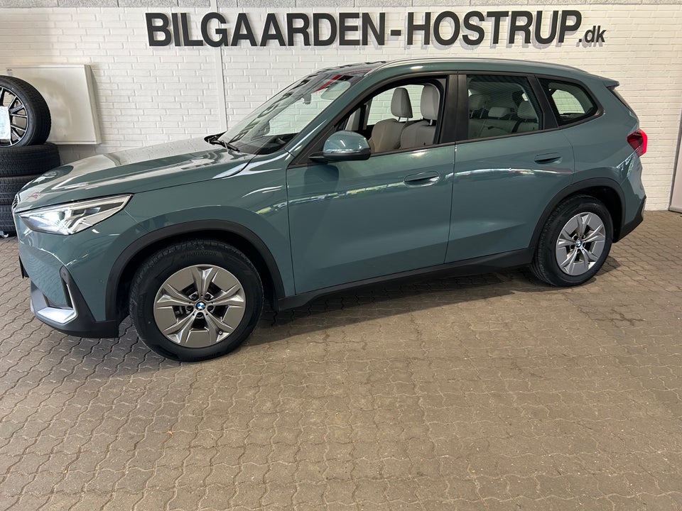 BMW iX1 xDrive30 5d