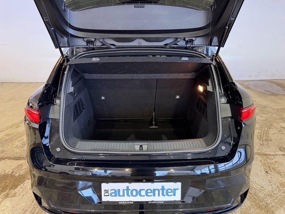 Renault Megane E-Tech 60 Techno 5d