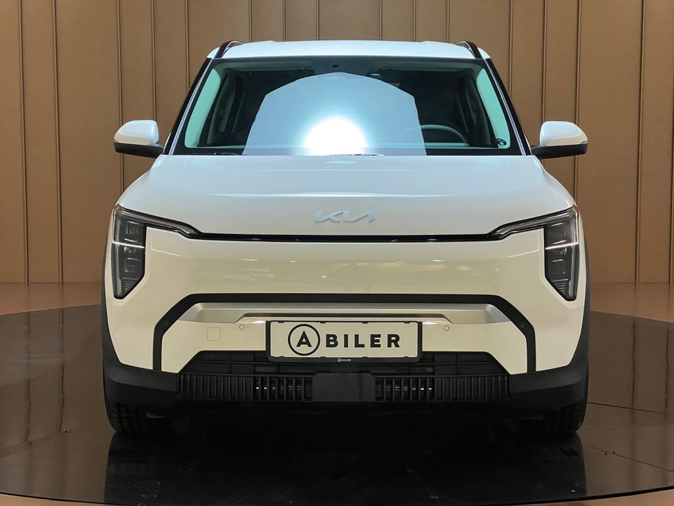Kia EV3 58 Standard Range Access 5d