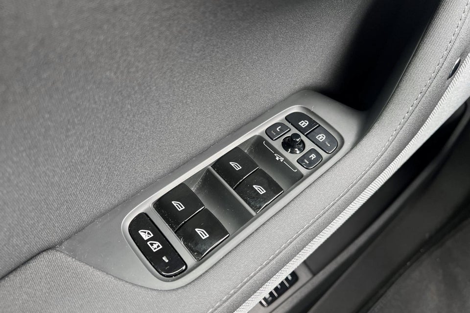 Polestar 2 Standard Range 5d