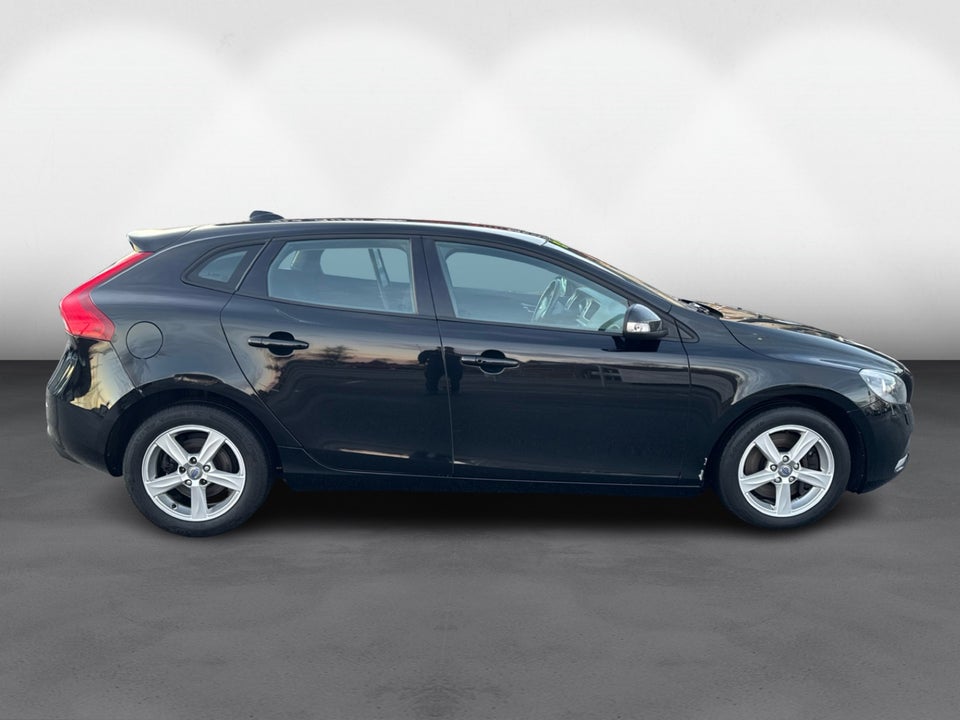 Volvo V40 2,0 D3 150 Kinetic Van 5d