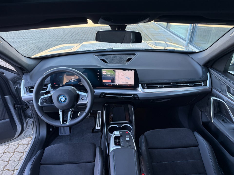 BMW iX1 eDrive20 M-Sport 5d