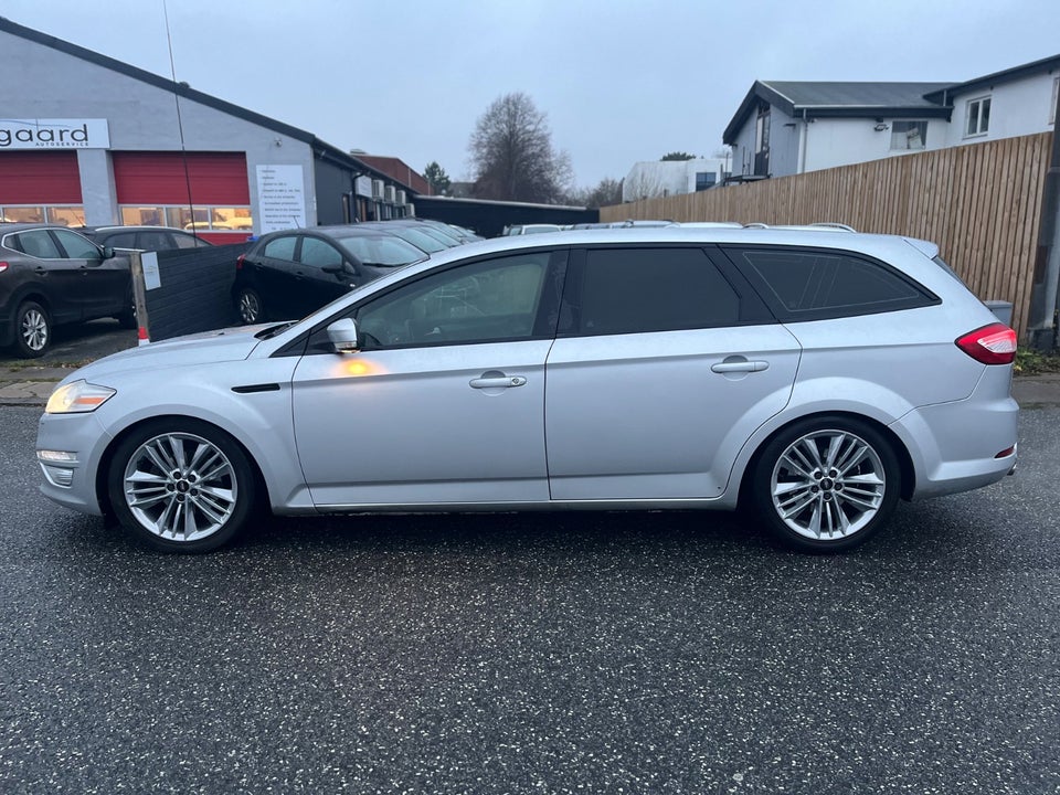 Ford Mondeo 2,2 TDCi 200 Titanium stc. aut. 5d