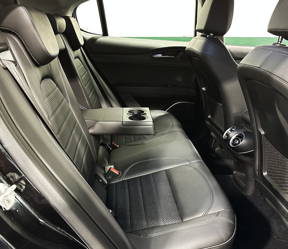 Alfa Romeo Stelvio 2,2 JTD 190 Edizione aut. 5d