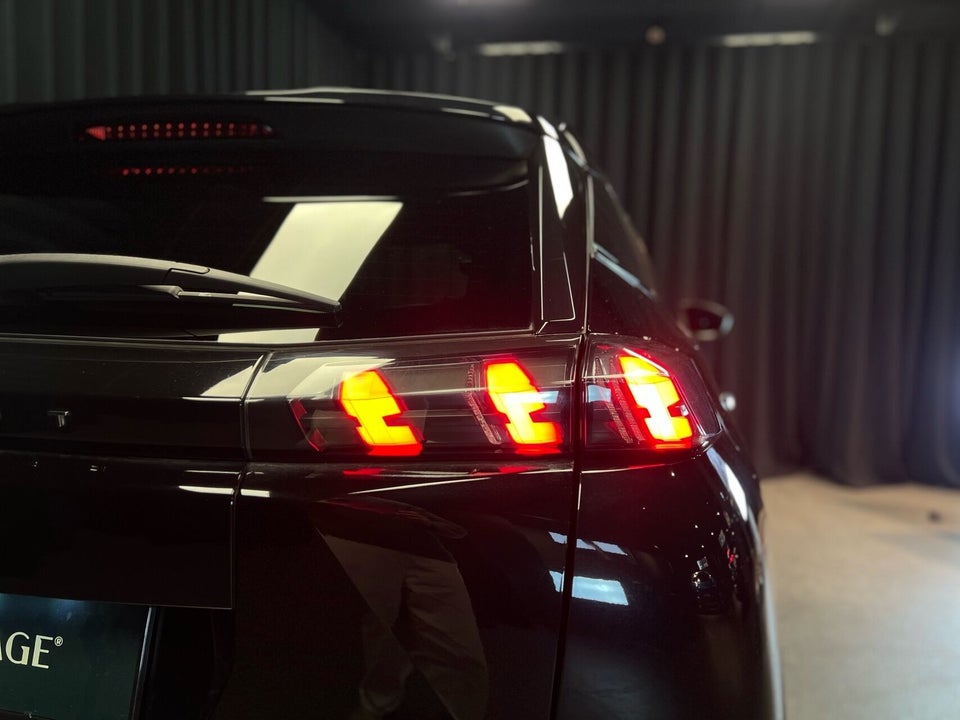 Peugeot e-2008 50 GT 5d