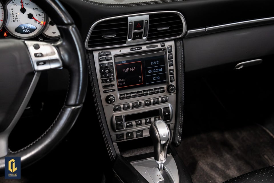 Porsche 911 Carrera 4S 3,8 Cabriolet Tiptr. 2d