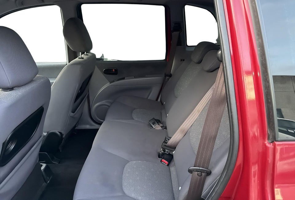 Hyundai Matrix 1,6 GL aut. 5d