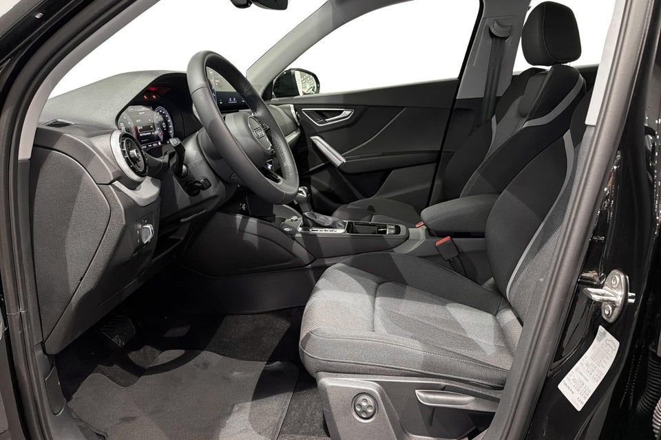 Audi Q2 35 TFSi S-line S-tr. 5d