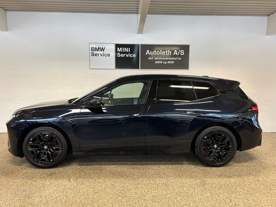 BMW iX xDrive45 Fully Charged 5d