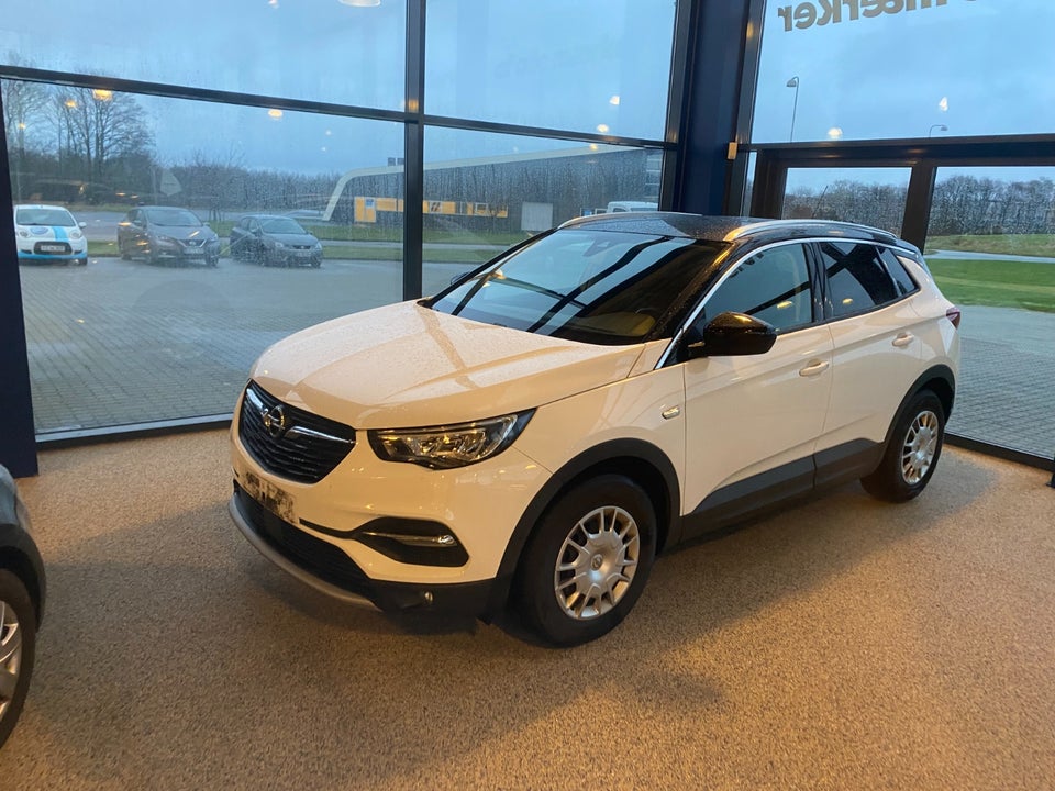 Opel Grandland X 1,5 CDTi 130 Elegance aut. 5d