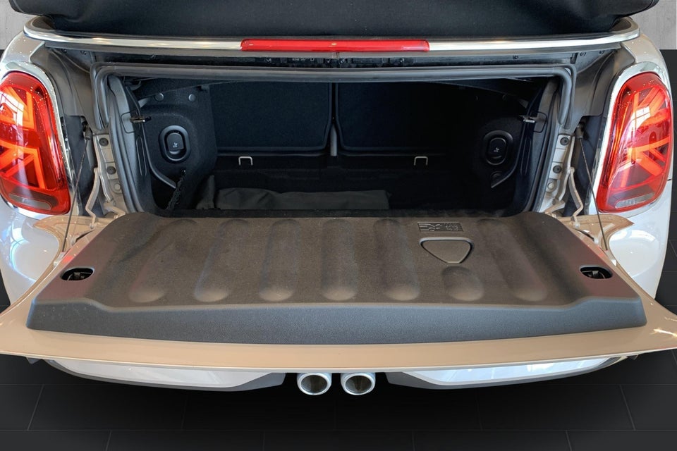 MINI Cooper S 2,0 Essential Cabriolet aut. 2d