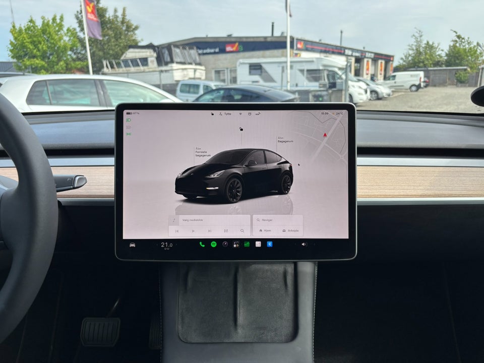 Tesla Model Y Long Range AWD 5d
