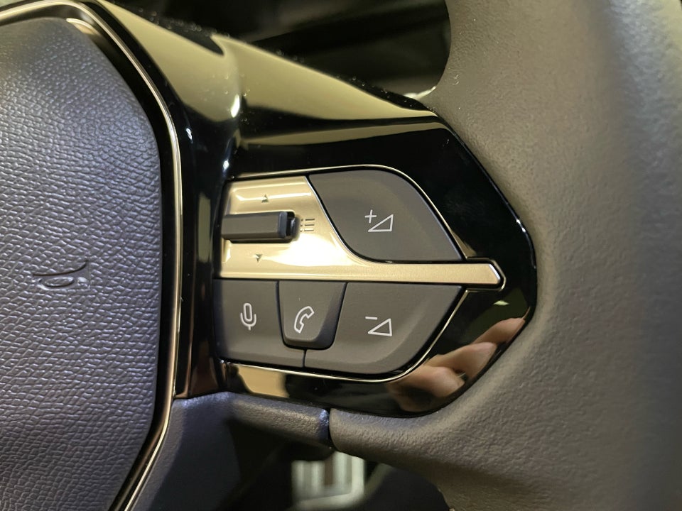 Peugeot e-308 54 First Edition 5d