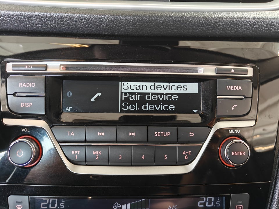 Nissan Qashqai 1,6 Dig-T 163 Acenta 5d