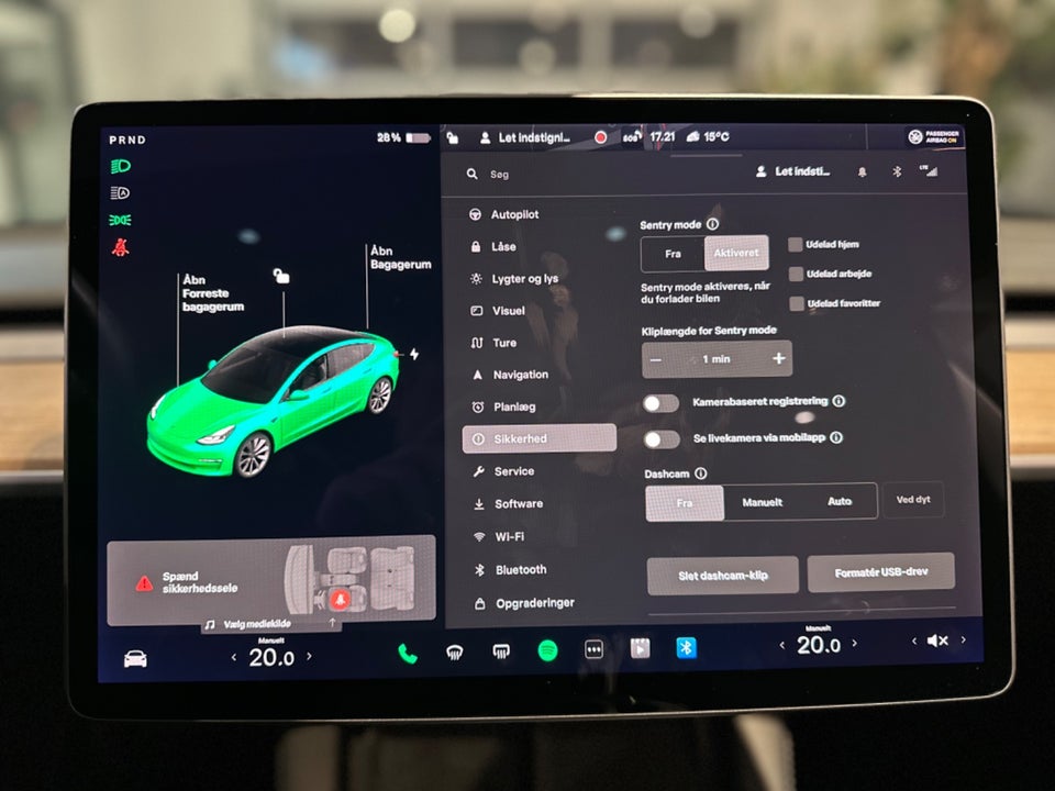 Tesla Model 3 Standard Range+ RWD 4d