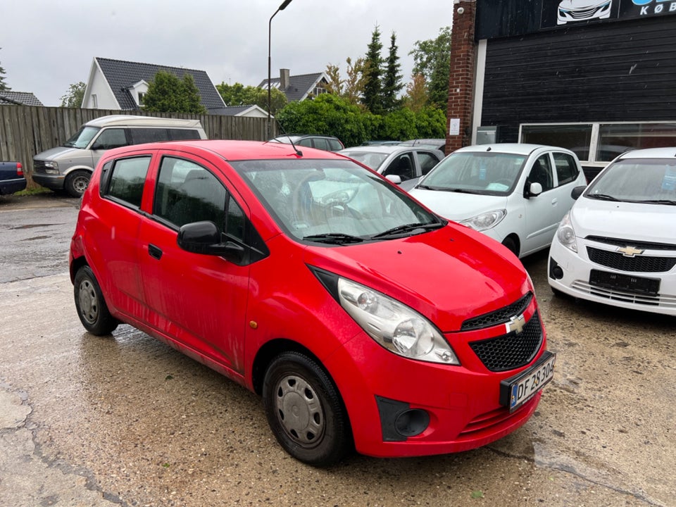 Chevrolet Spark 1,0 LS 5d