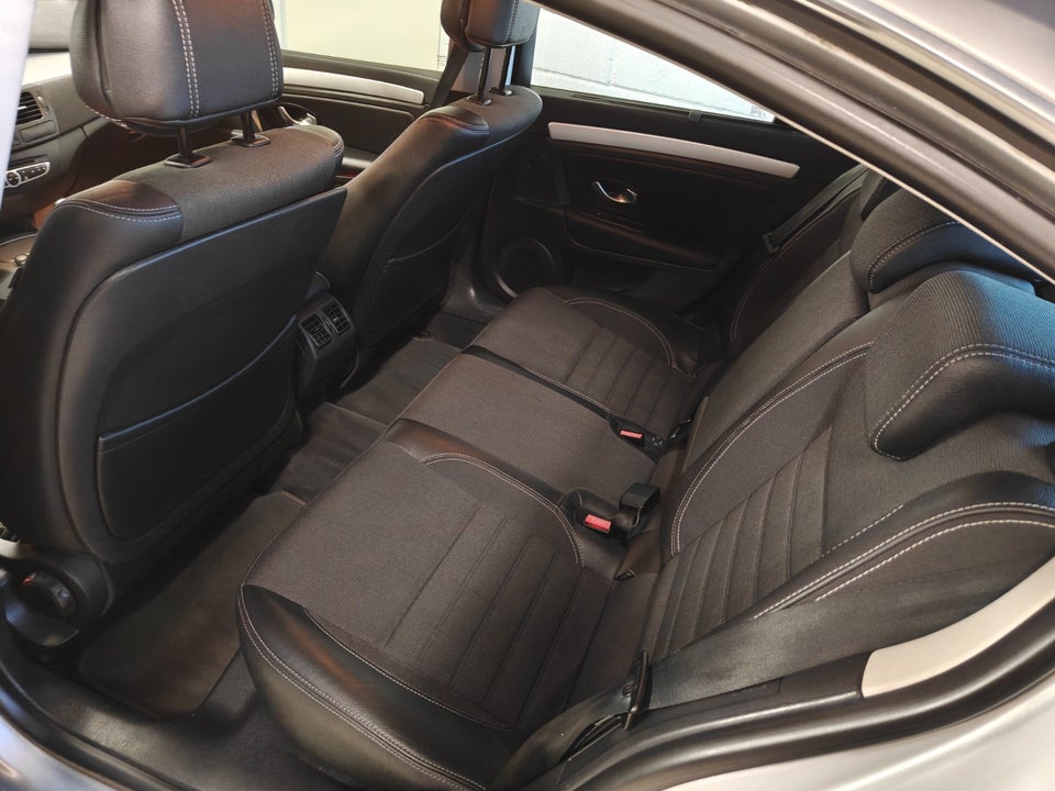 Renault Laguna III 2,0 Authentique 5d