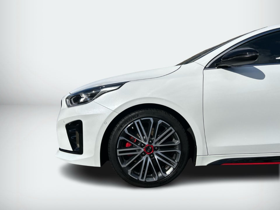 Kia ProCeed 1,6 T-GDi GT DCT 5d