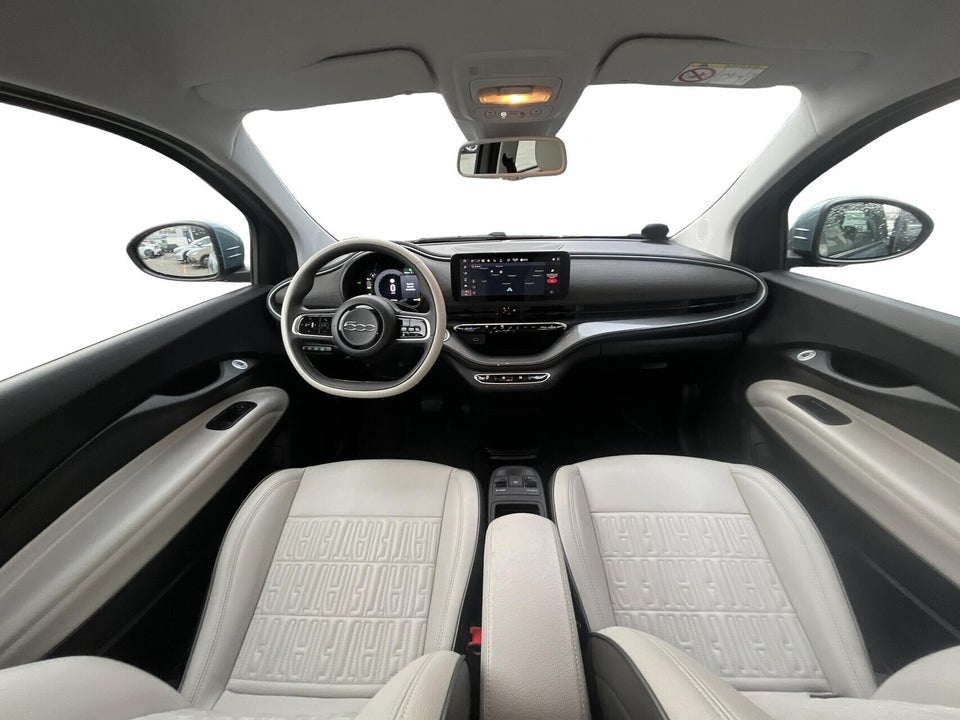 Fiat 500e 42 la Prima 3+1 4d