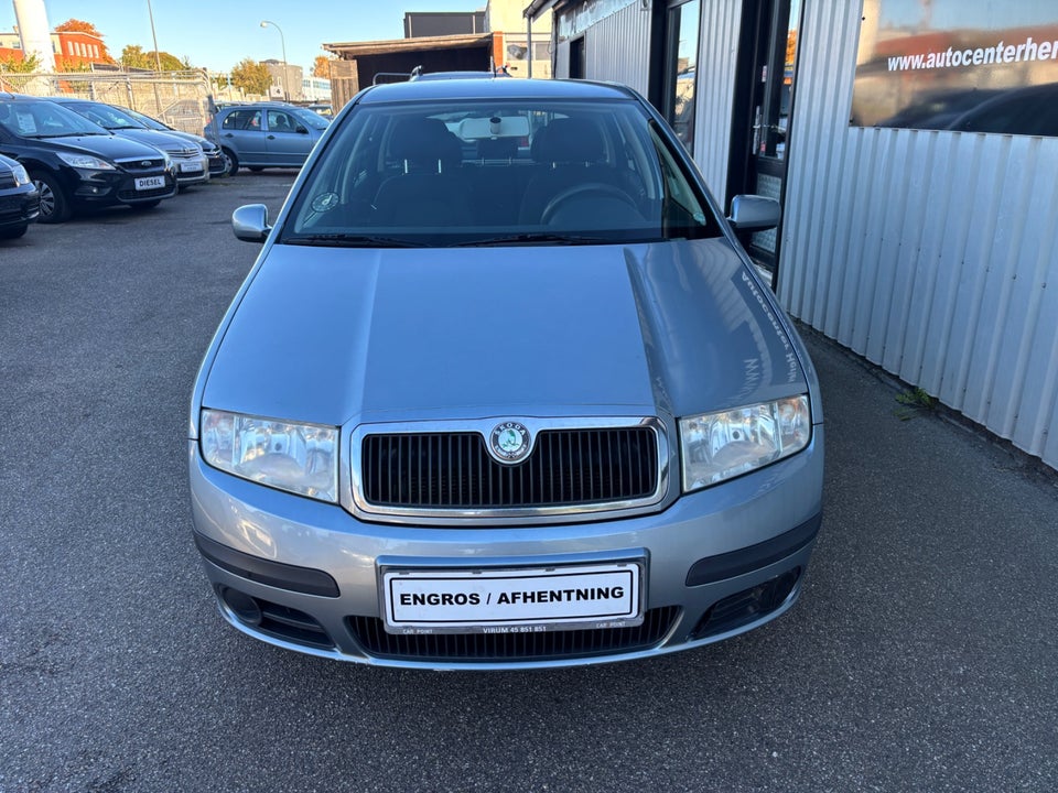 Skoda Fabia 1,2 12V Ambiente Combi 5d