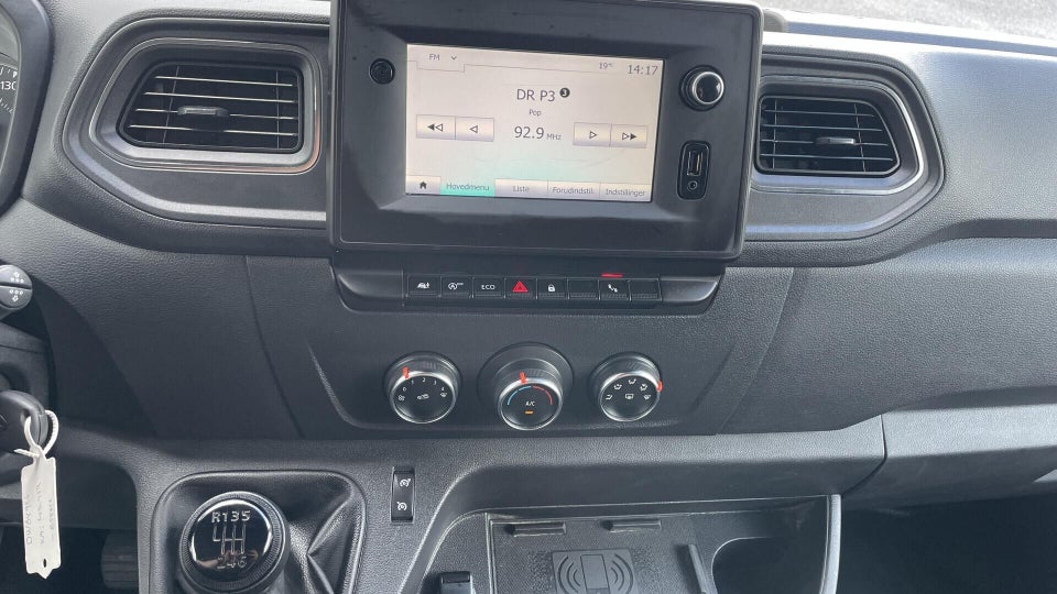 Renault Master V T33 2,0 dCi 150 L2H2 Kassevogn Tekno