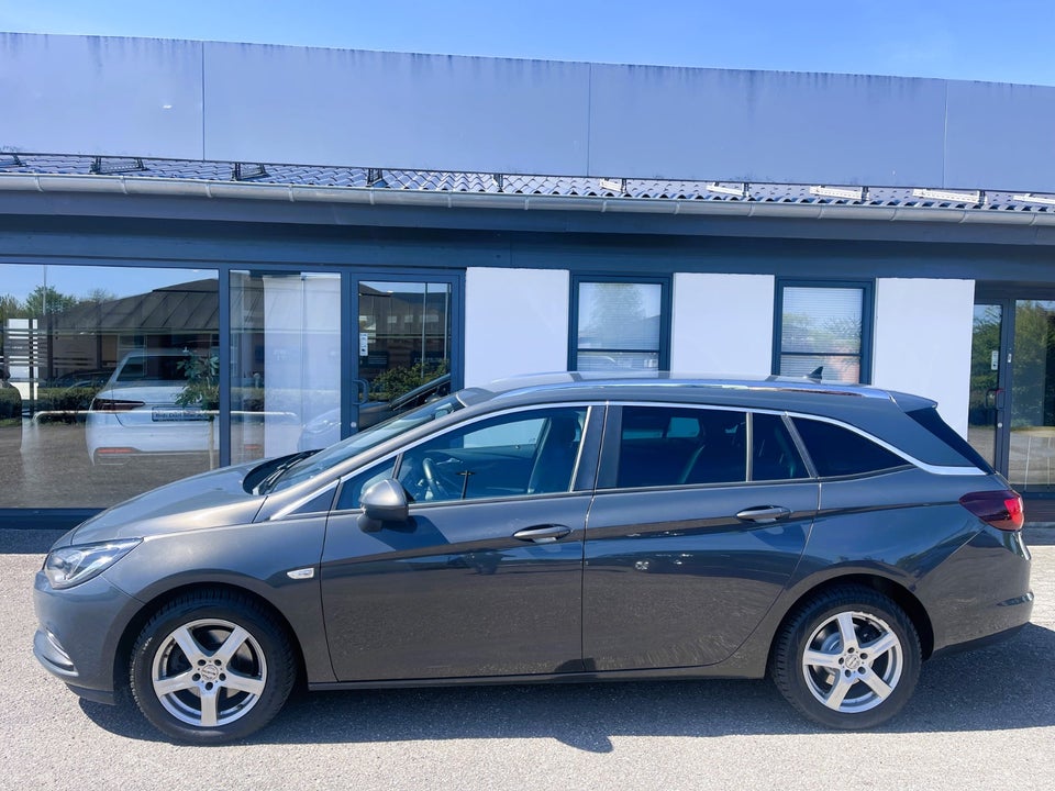 Opel Astra 1,6 CDTi 110 Sports Tourer 5d