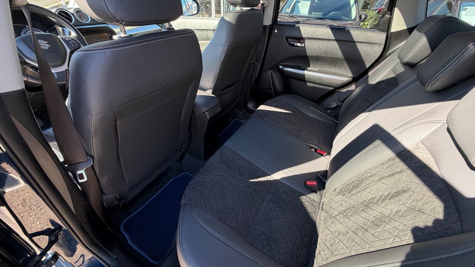 Suzuki Vitara 1,4 mHybrid Active 5d