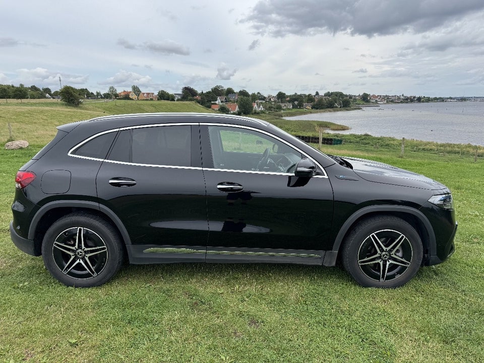 Mercedes EQA250 AMG Line 5d