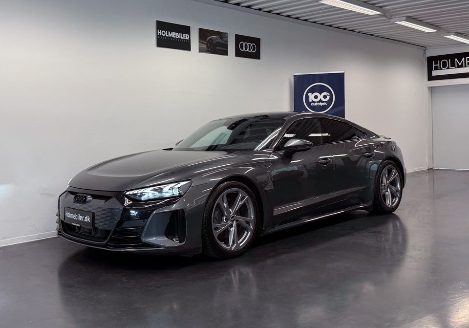 Audi e-tron GT quattro 4d