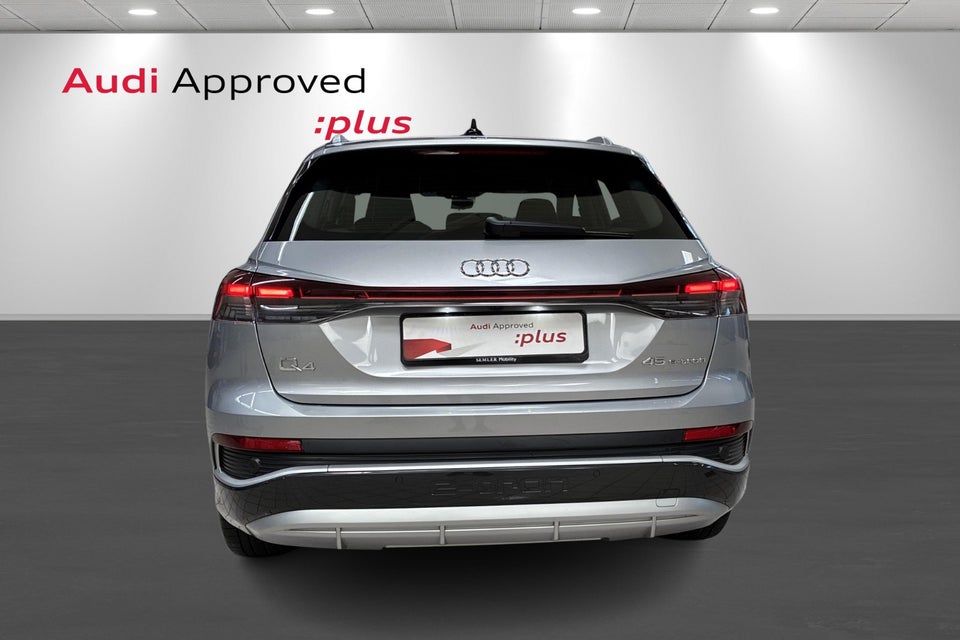 Audi Q4 e-tron 45 Progress 5d