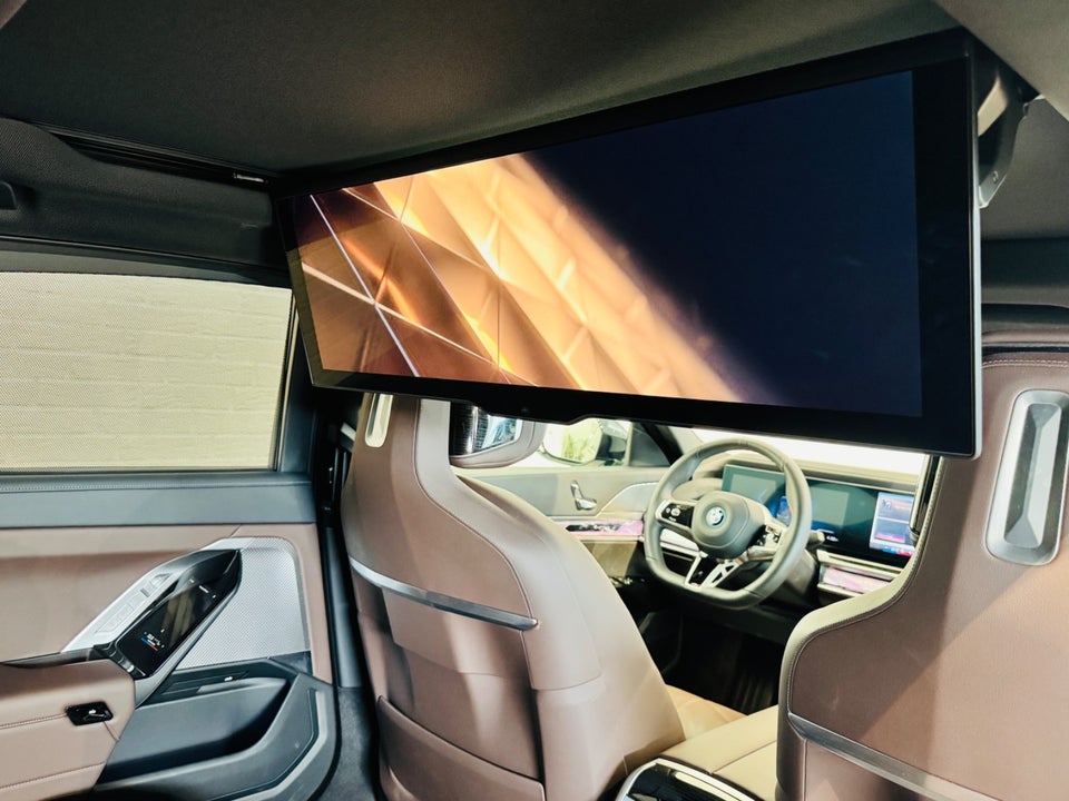 BMW i7 eDrive50 M-Sport 4d