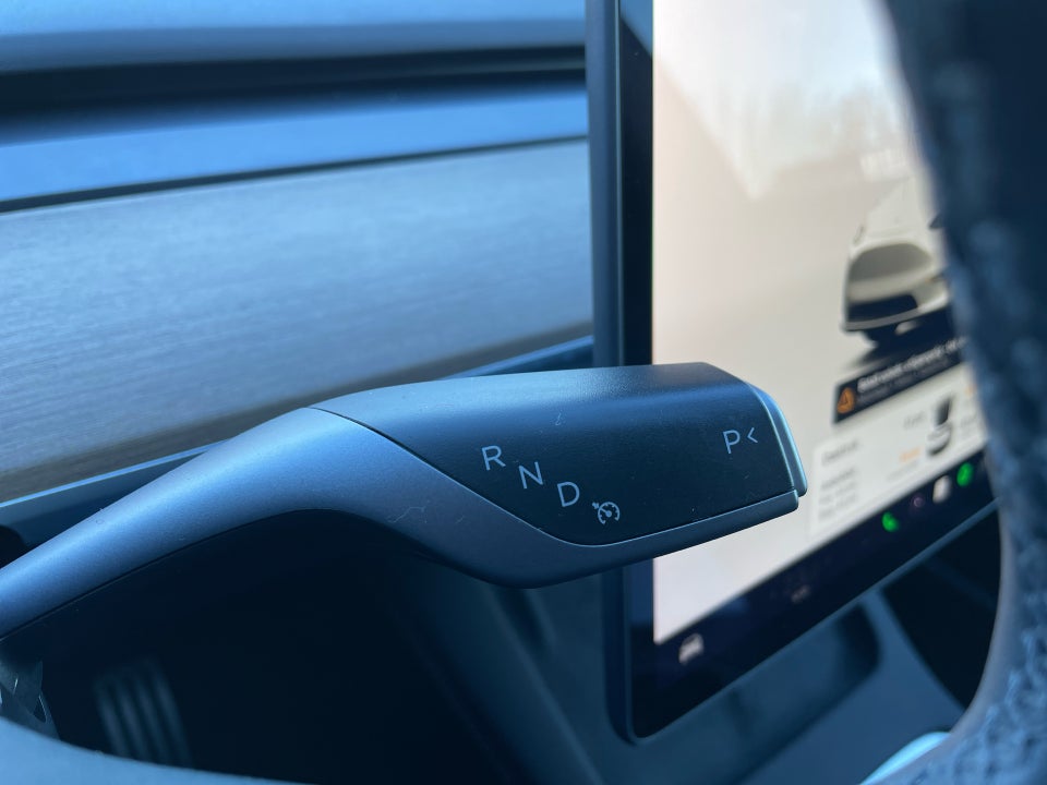 Tesla Model Y Performance AWD 5d