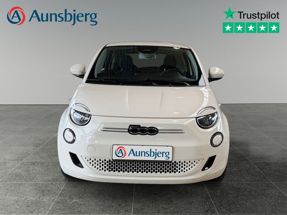 Fiat 500e 42 Icon 3d
