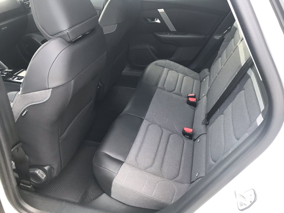 Citroën C4 1,2 PureTech 130 Shine EAT8 5d