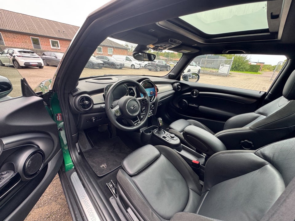 MINI Cooper SE Yours Trim 3d