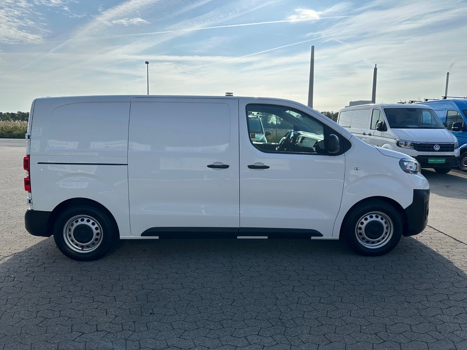 Peugeot e-Expert 75 L2 Plus Van