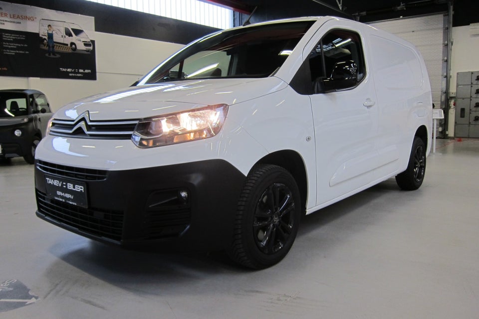 Citroën Berlingo 1,5 BlueHDi 130 L2 MasterLine EAT8 Van