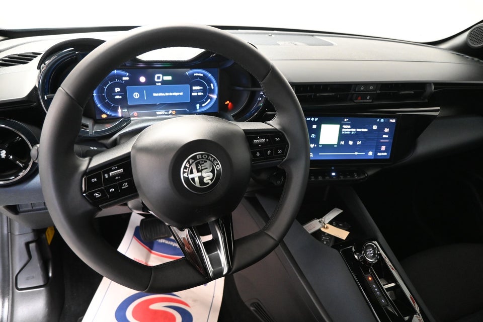 Alfa Romeo Junior Elettrica Core 5d