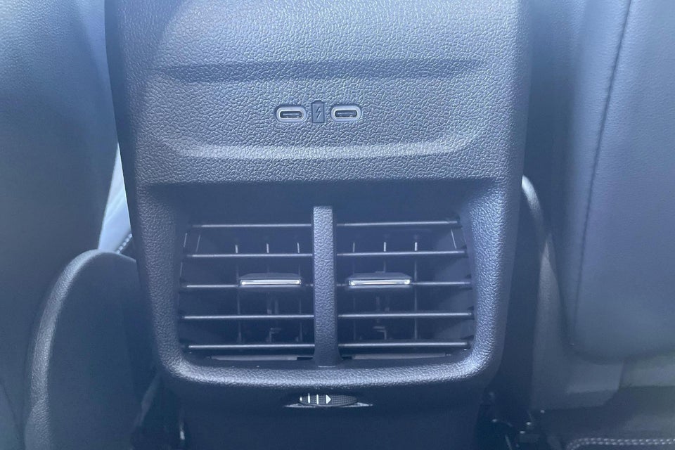 Ford Explorer 77 Premium Extended Range 5d