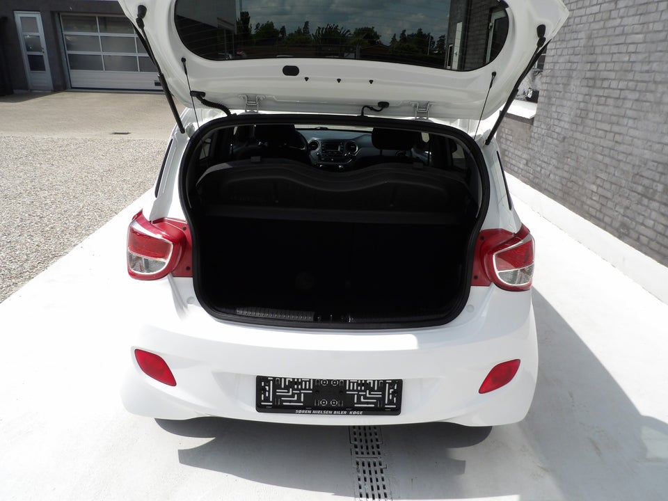 Hyundai i10 1,0 EM-Edition Eco 5d