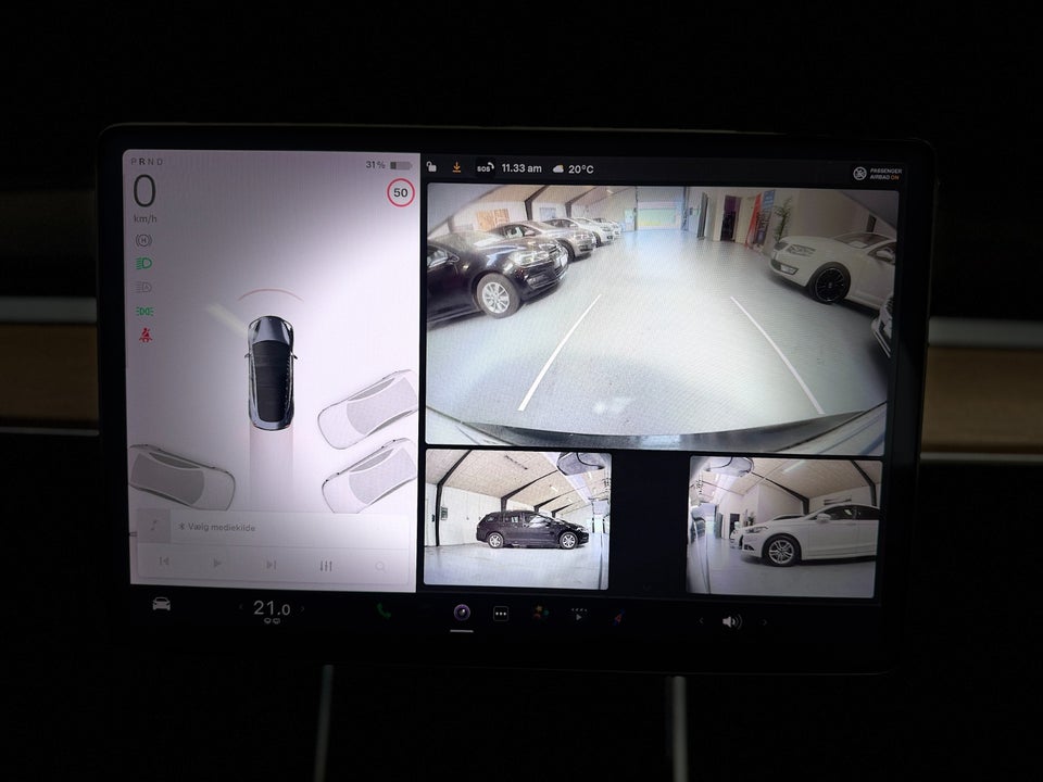 Tesla Model 3 Long Range AWD 4d