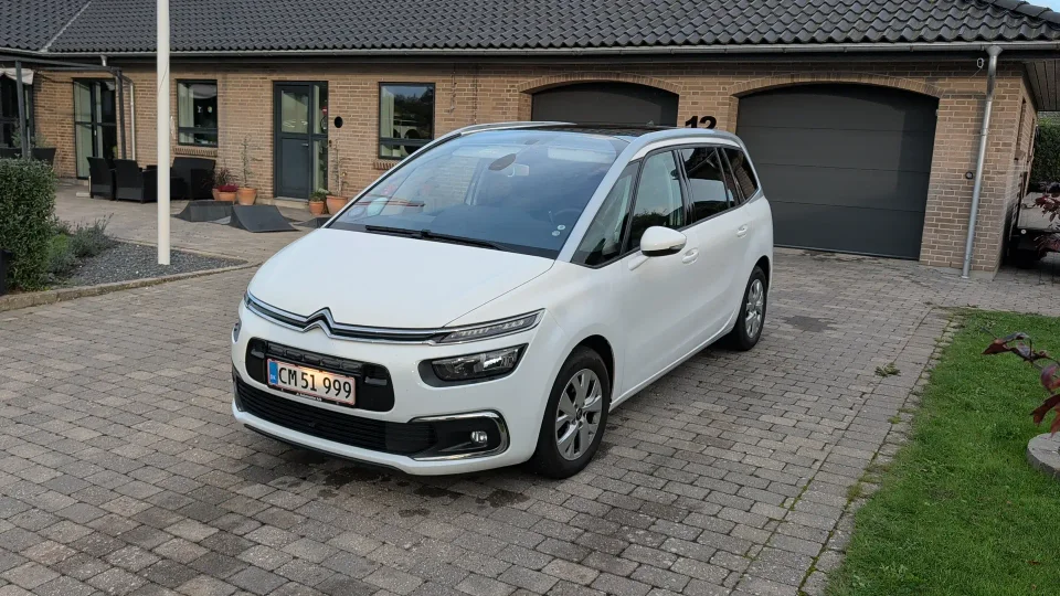 Citroën Grand C4 SpaceTourer 1,5 BlueHDi 130 Intensive+ EAT8 7prs 5d