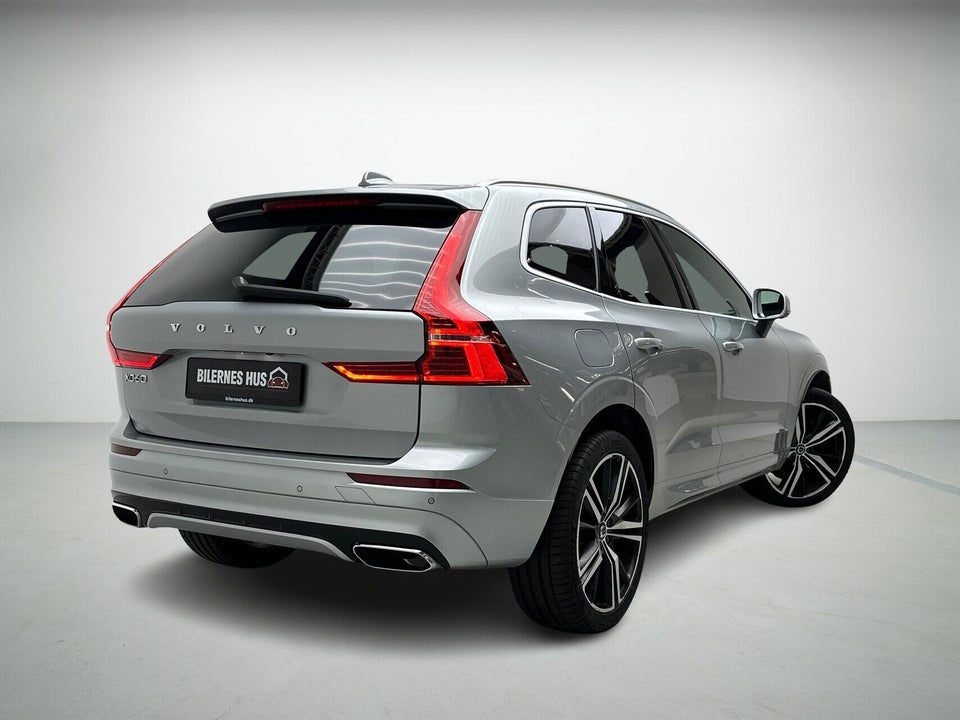 Volvo XC60 2,0 D5 235 R-Design aut. AWD 5d