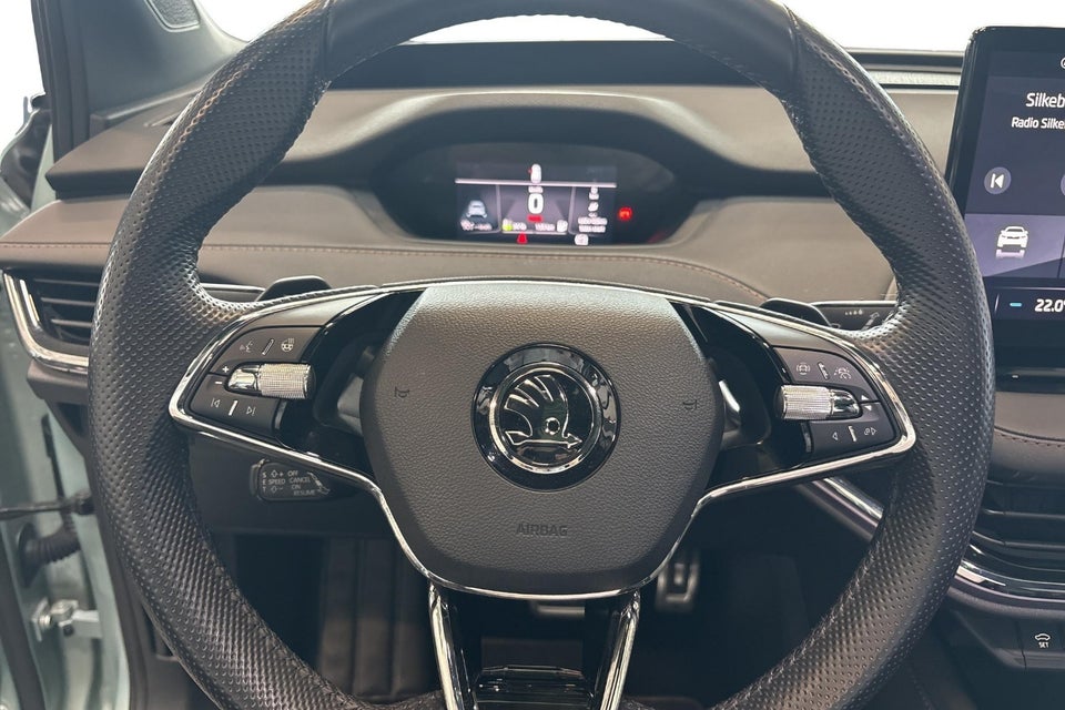 Skoda Enyaq 80x iV Founders Edition 5d
