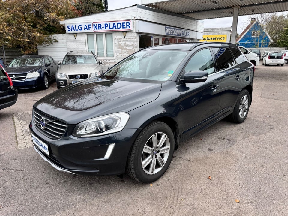 Volvo XC60 2,0 D4 181 Momentum 5d