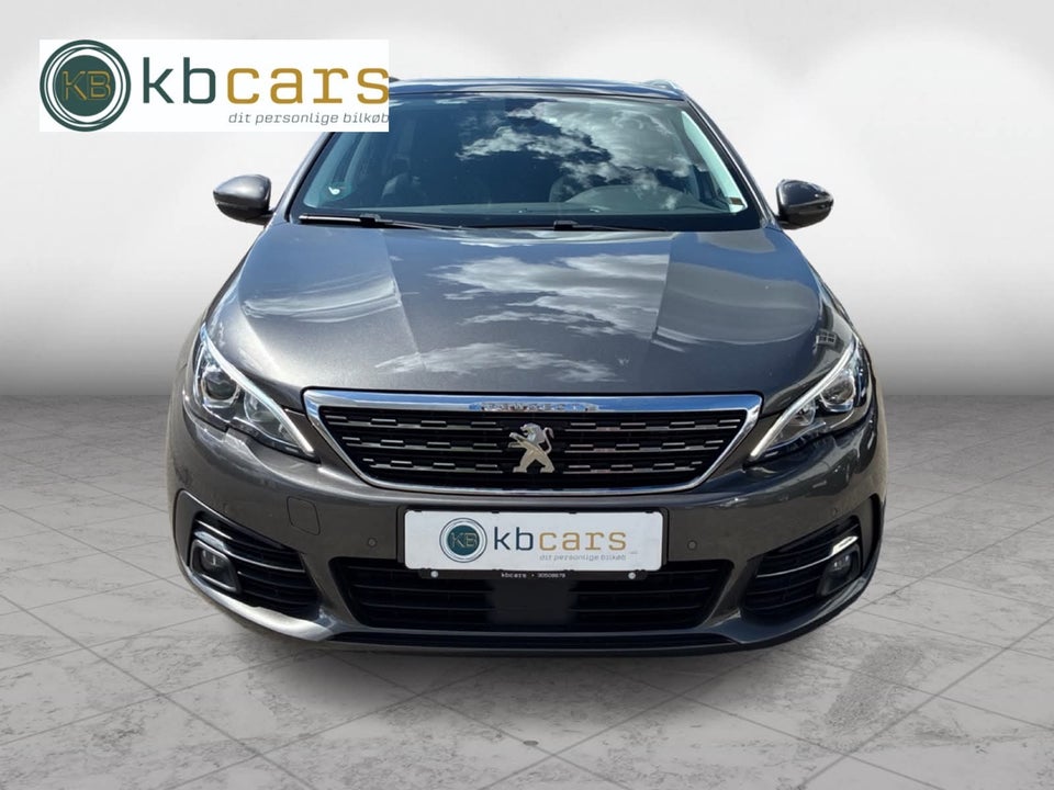 Peugeot 308 1,2 e-THP 130 Allure Sky SW 5d